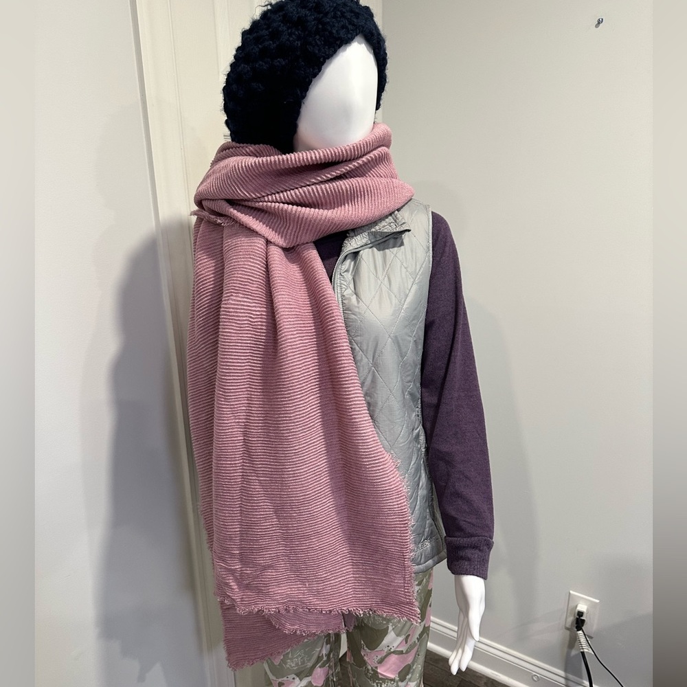Modena Infinity Scarf